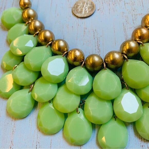 Green Gold Bib Necklace - Picture 2 of 3
